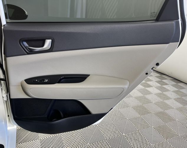 Kia Optima  Prestige