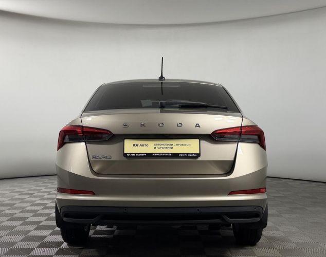 ŠKODA Rapid  Ambition