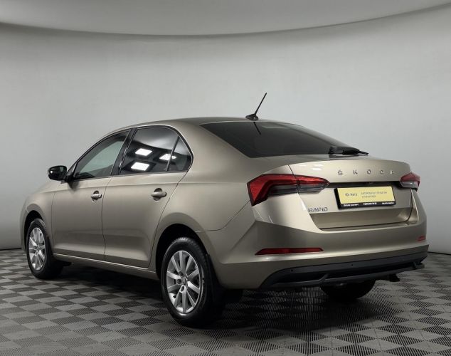 ŠKODA Rapid  Ambition