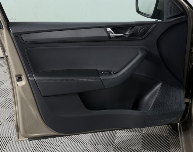 ŠKODA Rapid  Ambition