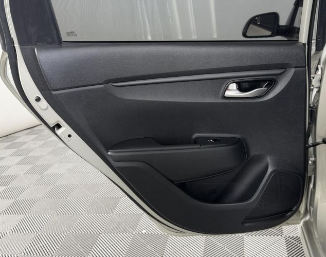 Kia Rio  Luxe