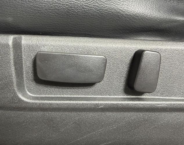 Mitsubishi Pajero Sport  Instyle
