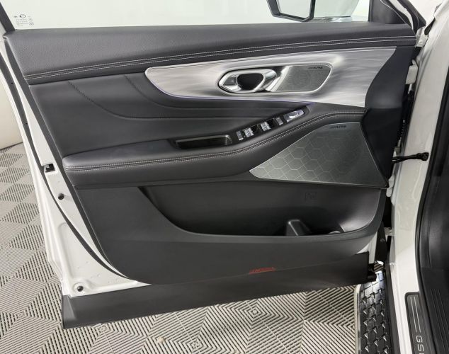 GAC GS8  