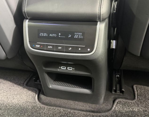 GAC GS8  