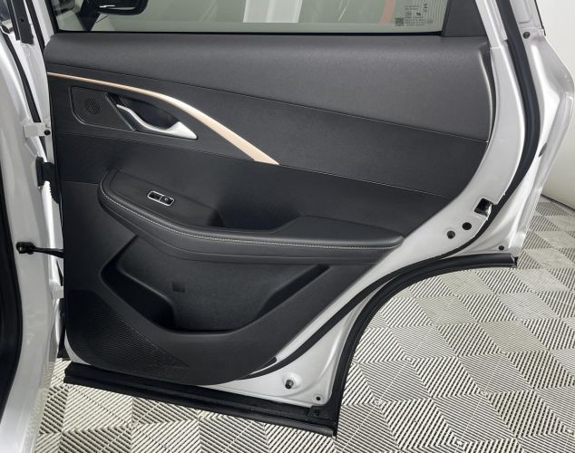 OMODA C5  