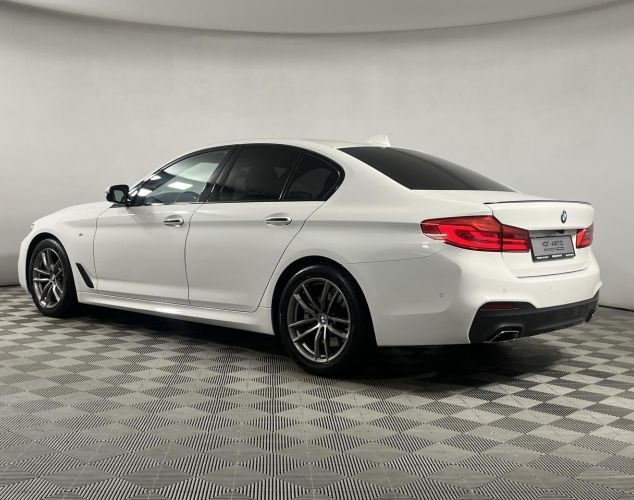 BMW 5 серия  