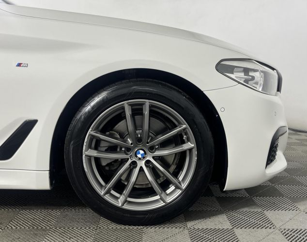 BMW 5 серия  