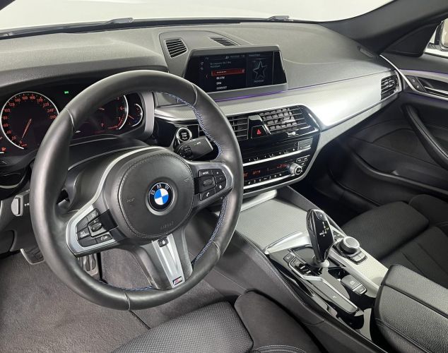 BMW 5 серия  