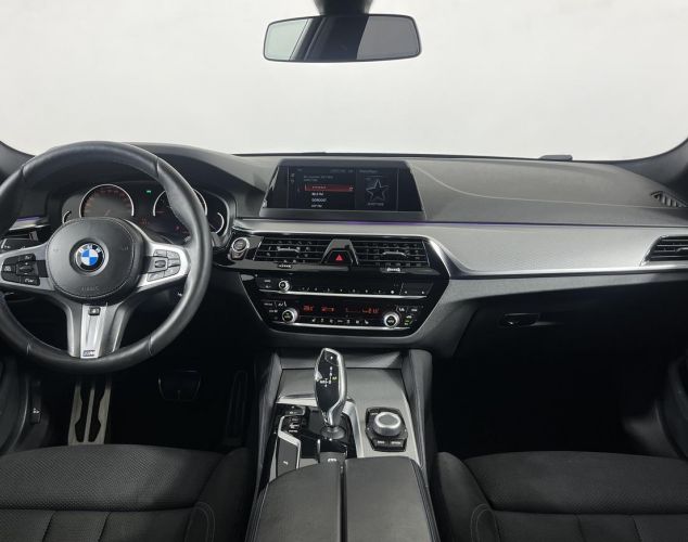 BMW 5 серия  