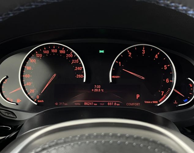 BMW 5 серия  