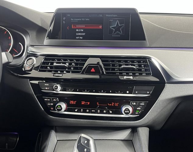 BMW 5 серия  