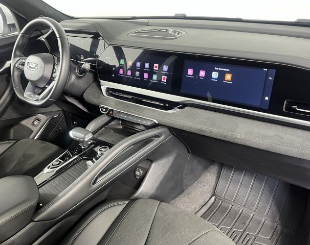 Geely Monjaro  Flagship