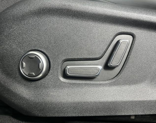 Geely Monjaro  Flagship
