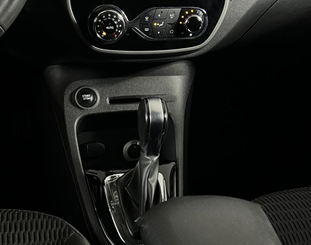 Renault Kaptur  Play