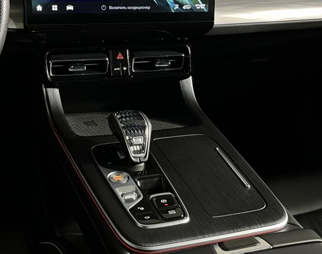 GAC GS8  