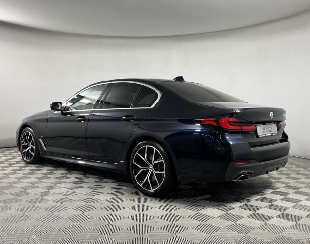 BMW 5 серия  