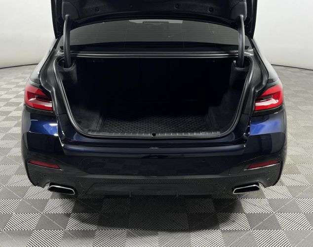 BMW 5 серия  
