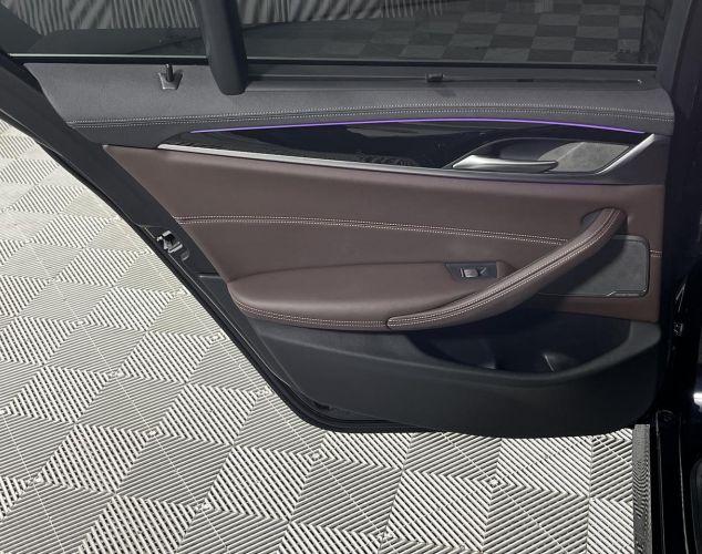 BMW 5 серия  