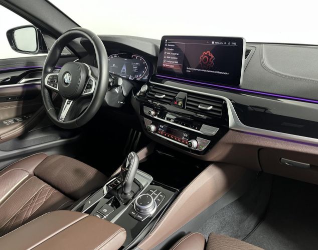 BMW 5 серия  