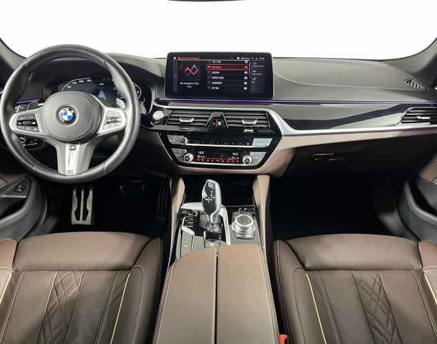 BMW 5 серия  