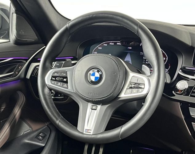 BMW 5 серия  