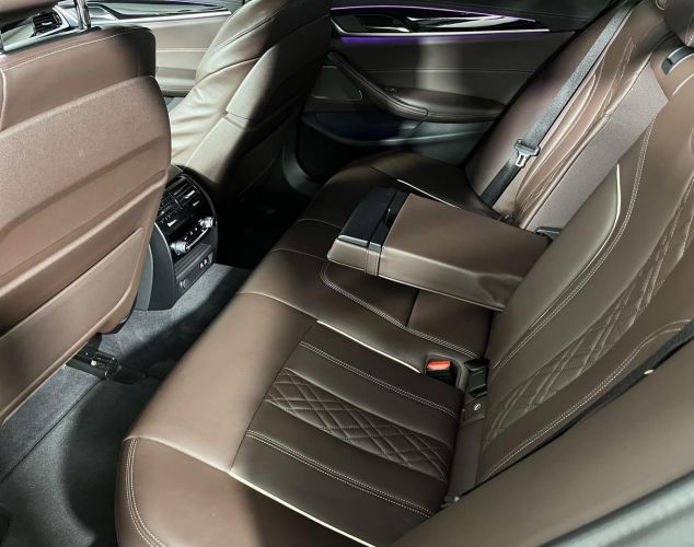 BMW 5 серия  