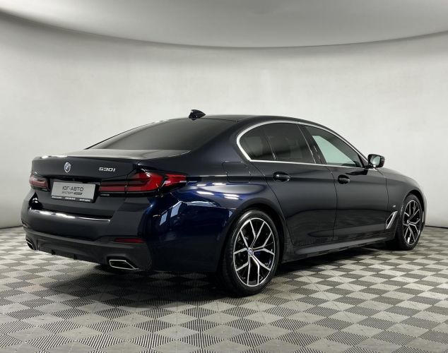 BMW 5 серия  