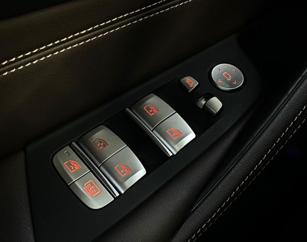 BMW 5 серия  