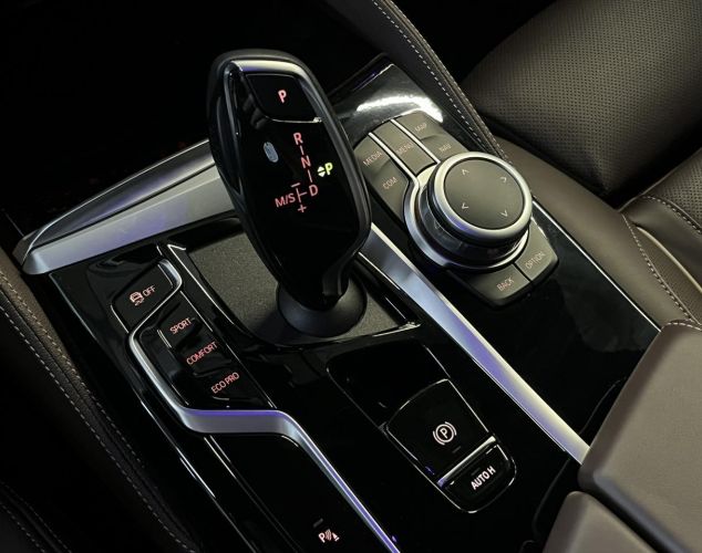 BMW 5 серия  