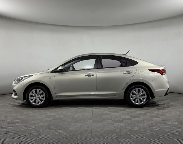 Hyundai Solaris  