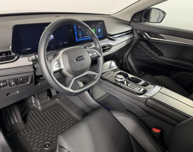 JAC JS6  