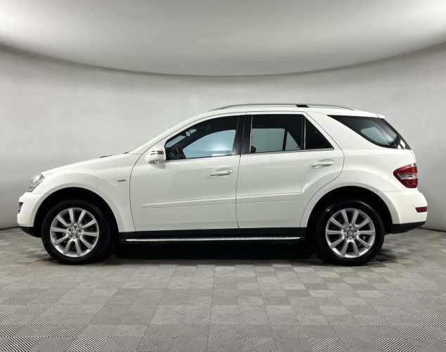 Mercedes-Benz M-Класс  