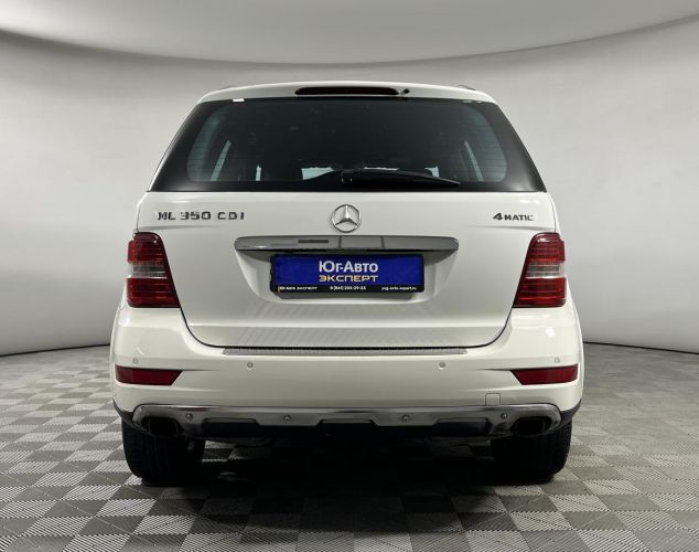 Mercedes-Benz M-Класс  