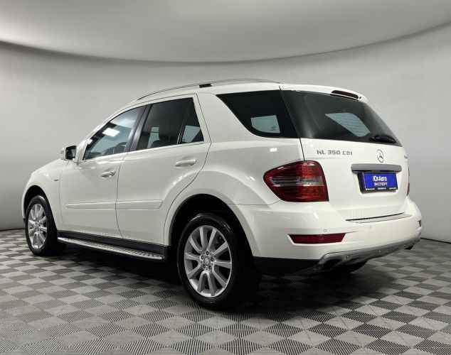 Mercedes-Benz M-Класс  