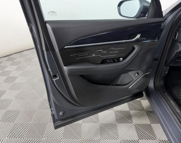 Geely Monjaro  