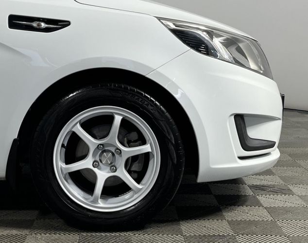 Kia Rio  Luxe