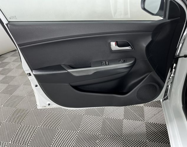 Kia Rio  Luxe