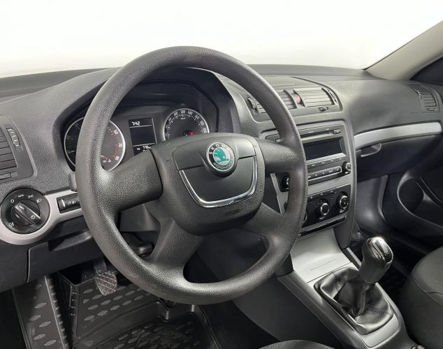 SKODA Octavia  Active