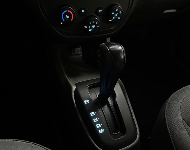 Chevrolet NAV Cobalt  LT