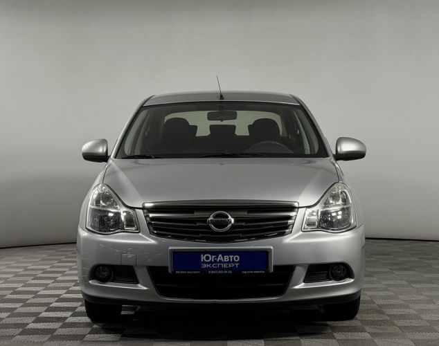 Nissan Almera  