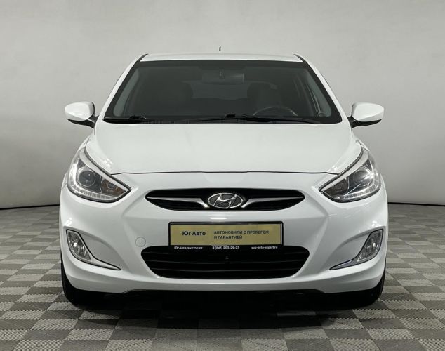 Hyundai Solaris  Style