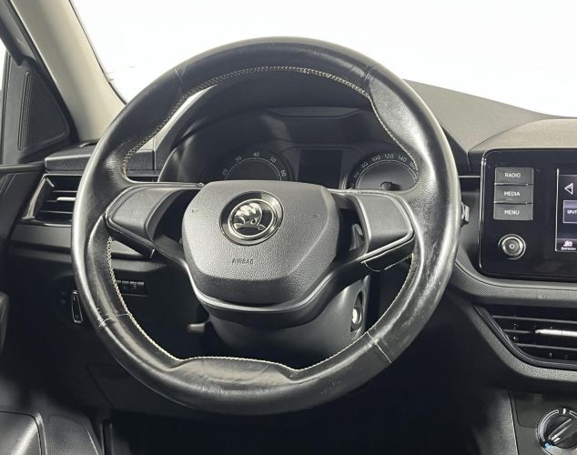 ŠKODA Rapid  Hockey Edition