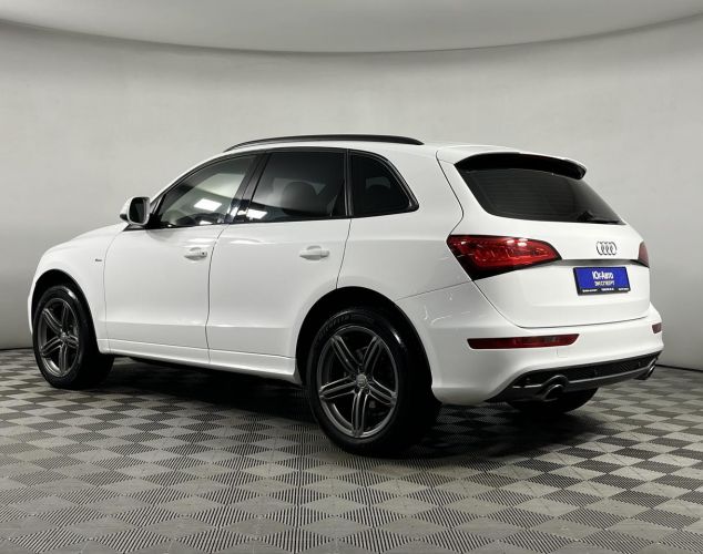 Audi Q5  