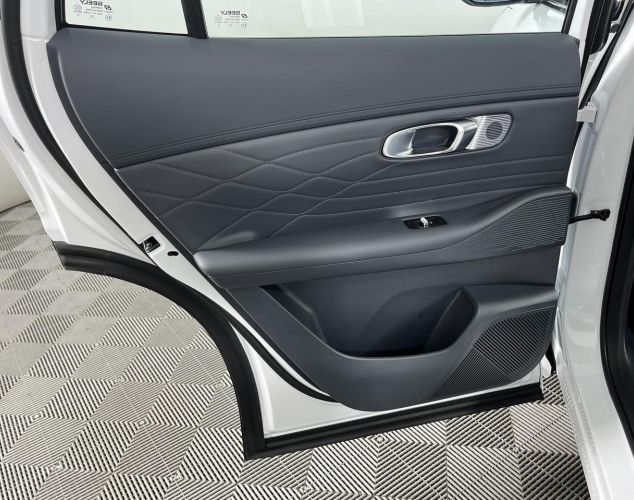 Geely Galaxy Starship 7  
