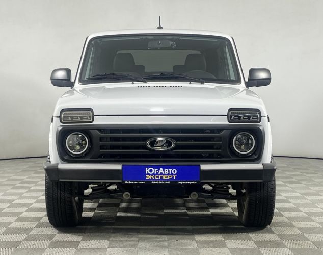 LADA (ВАЗ) Niva (4x4)  Luxe