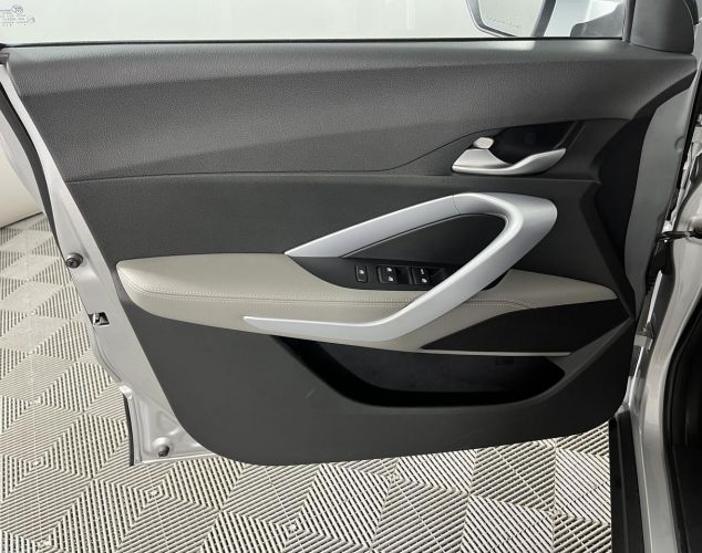 Chevrolet Groove  LT