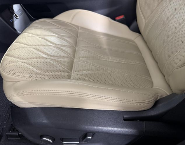 Geely Monjaro  