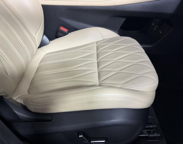 Geely Monjaro  