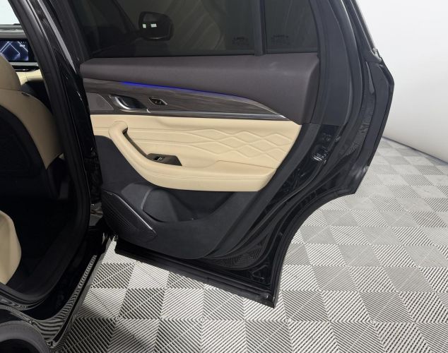 Geely Monjaro  