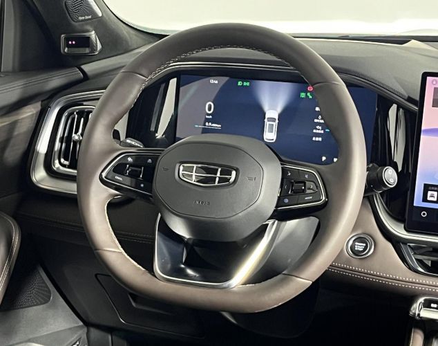 Geely Xingyue L  